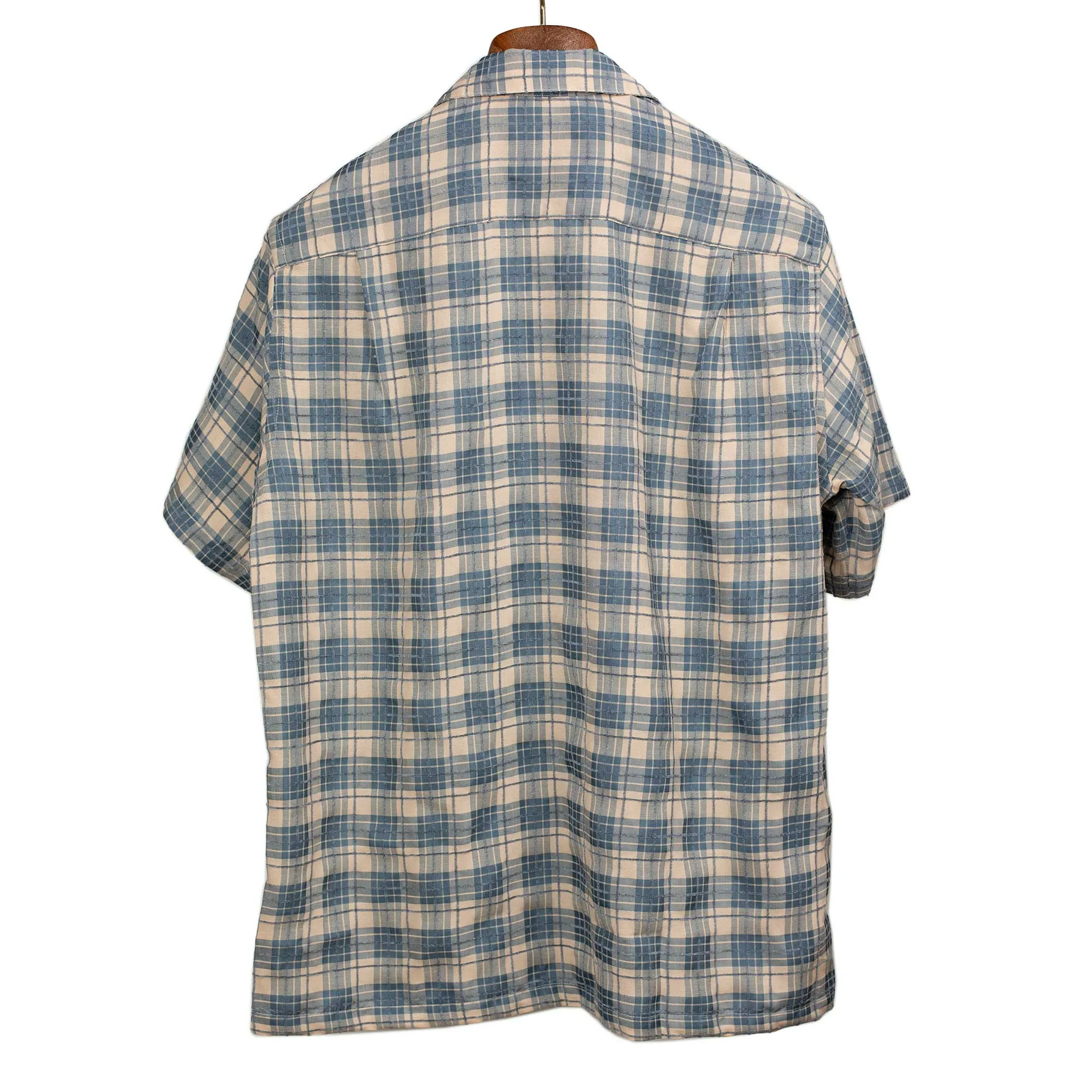 Trail camp collar shirt in country blue and  cream plaid jacquard