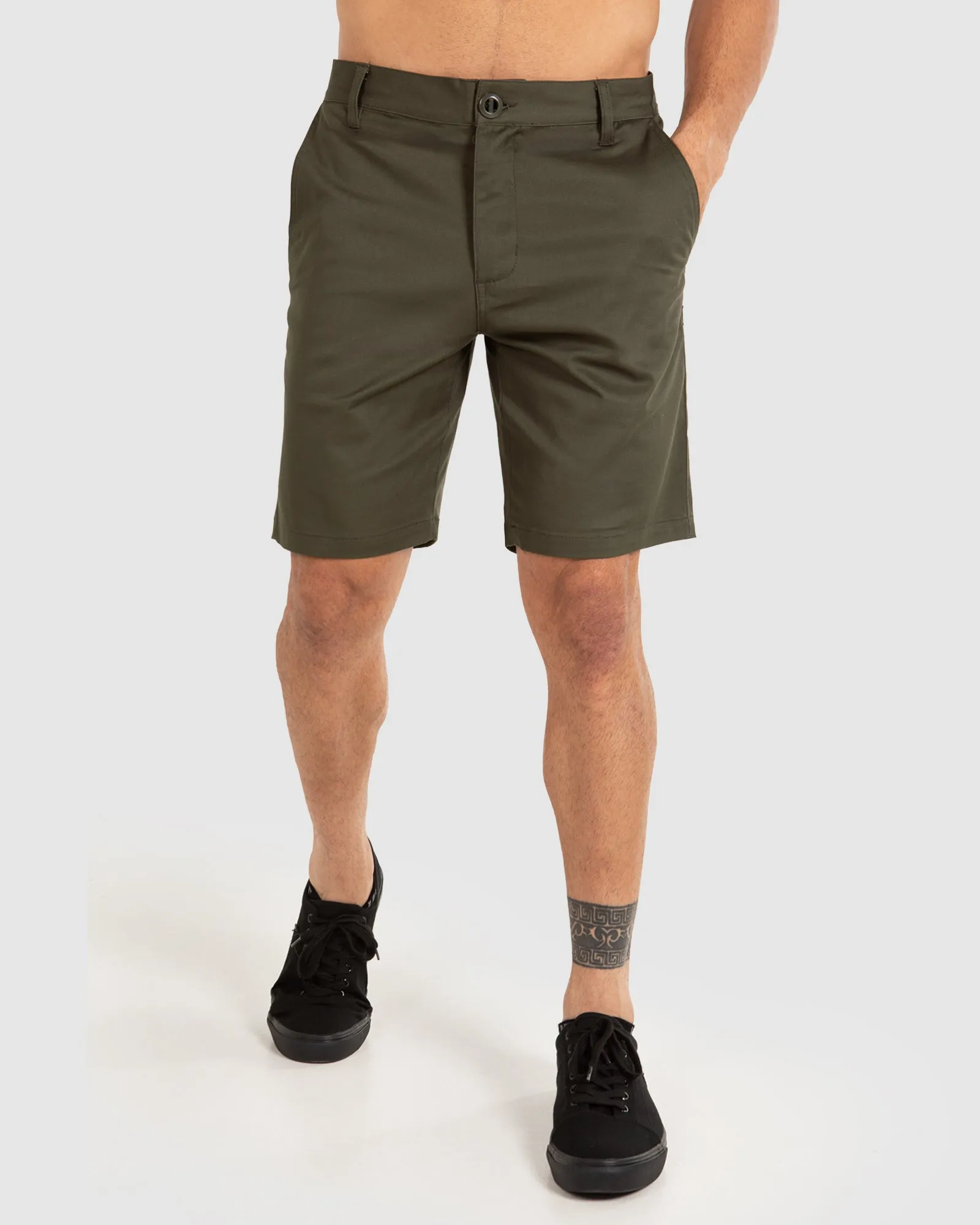 UNIT Mens Stable 19" Chino Shorts