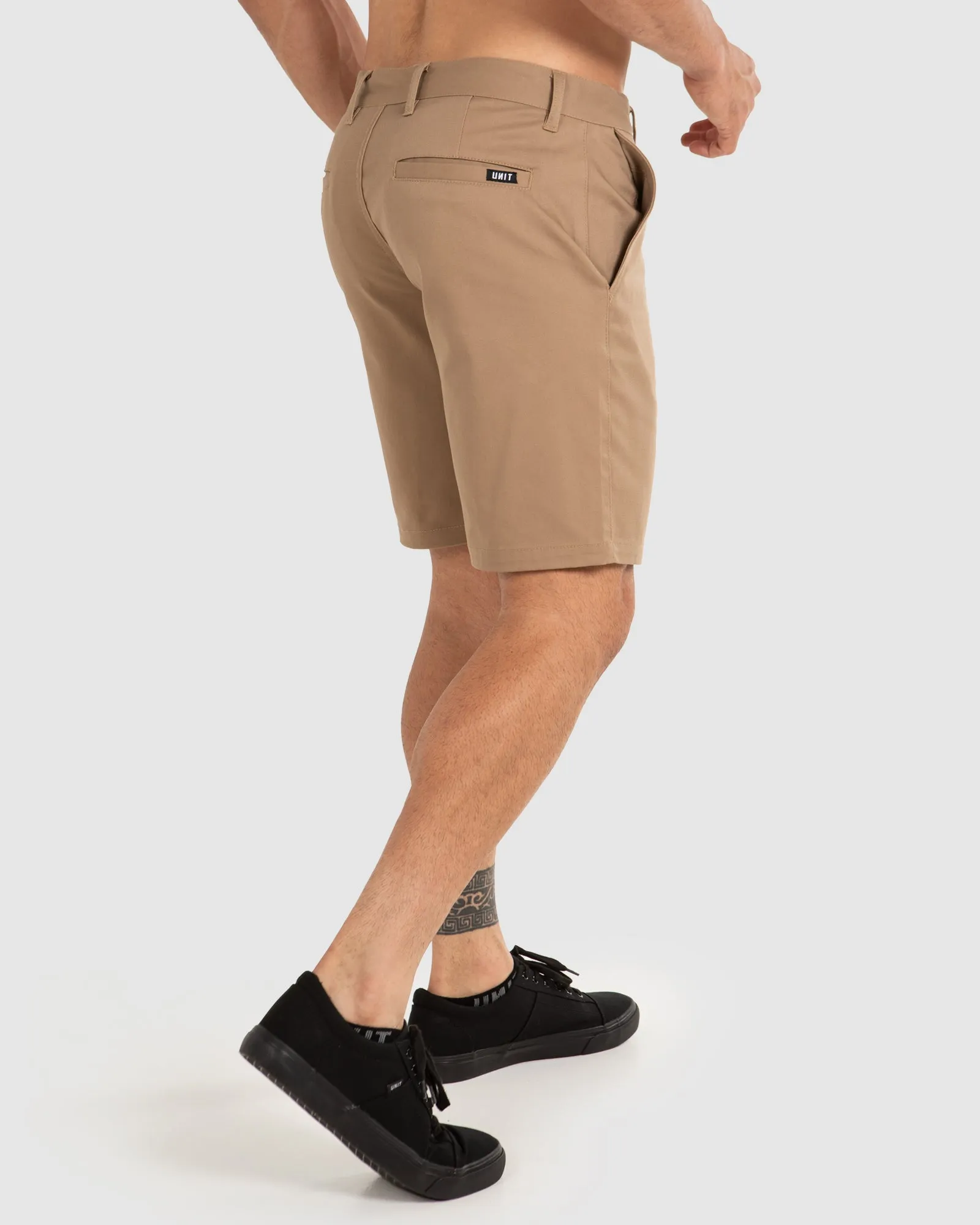 UNIT Mens Stable 19" Chino Shorts