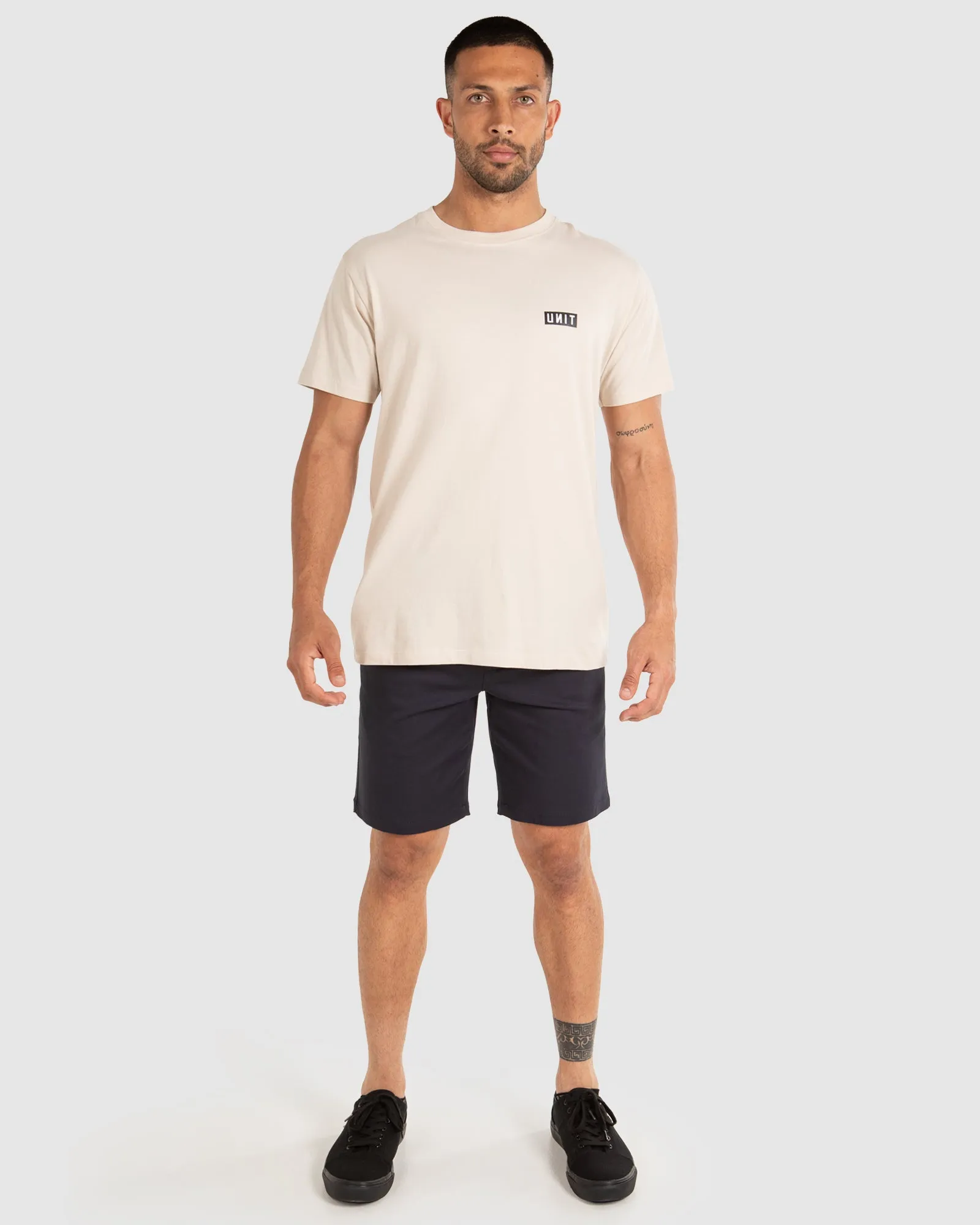 UNIT Mens Stable 19" Chino Shorts