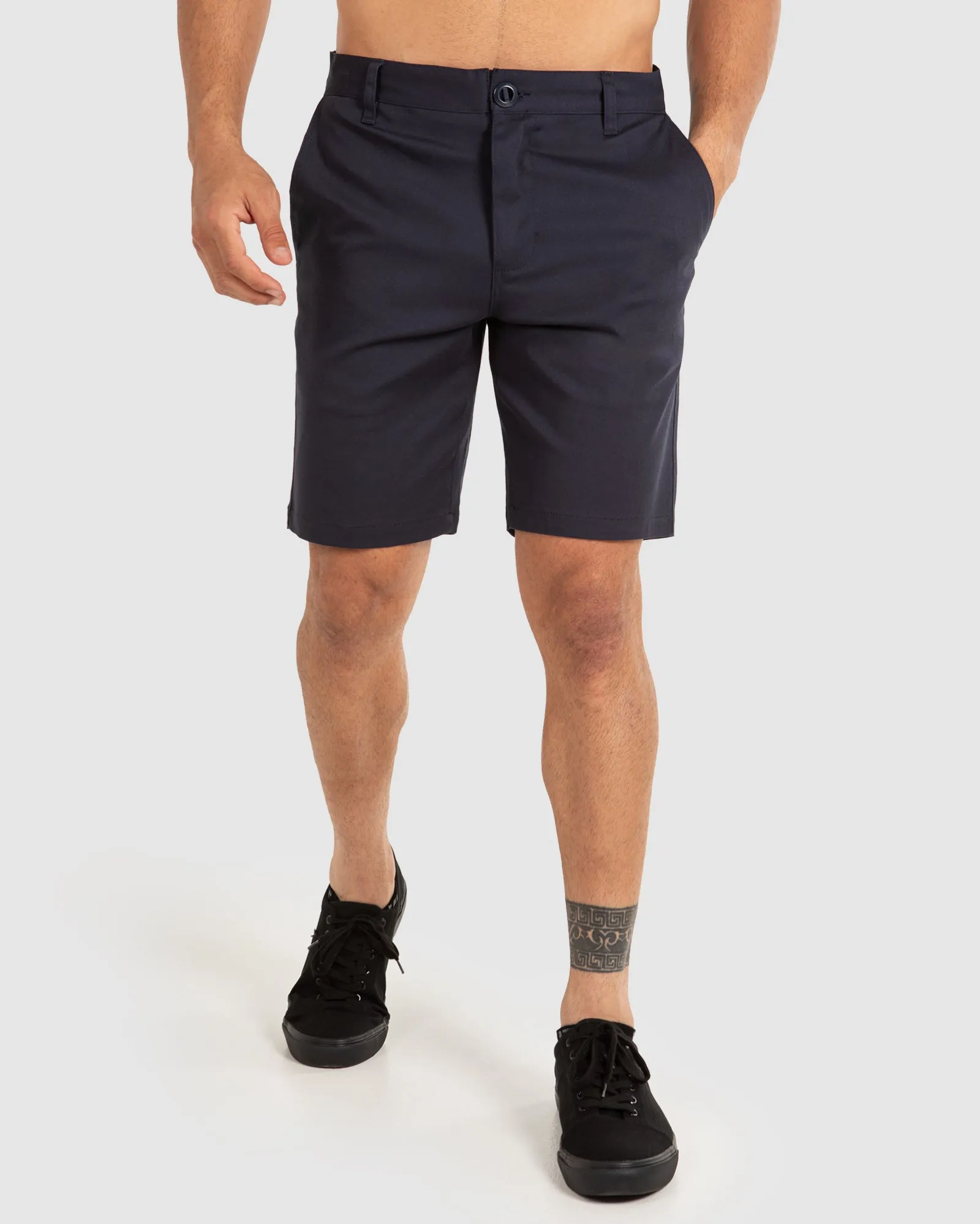 UNIT Mens Stable 19" Chino Shorts